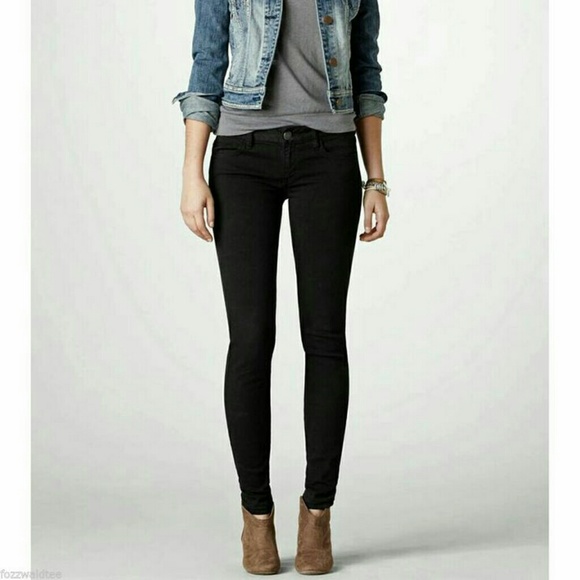 American Eagle Outfitters Denim - American Eagle skinny Jean